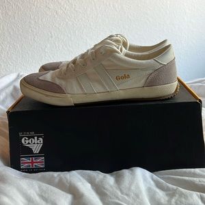 Gola Badmiton Volley CLB504 size 8